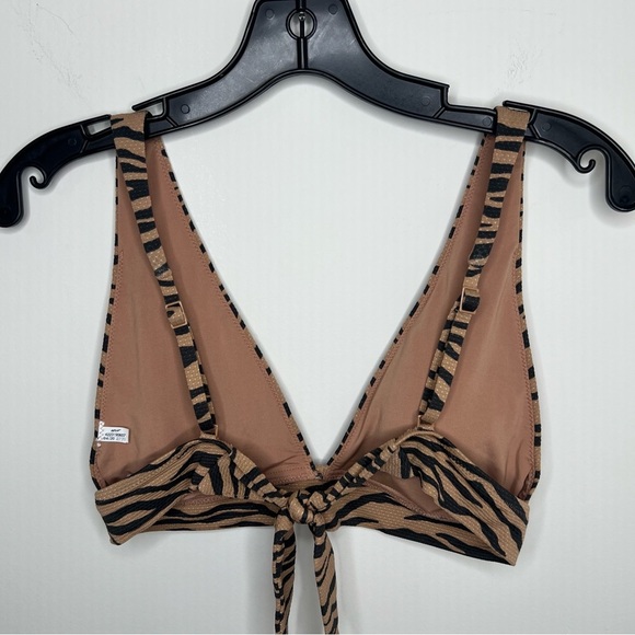 AE Aerie Triangle Animal Print Tiger Bikini Top Size M - Picture 3 of 8